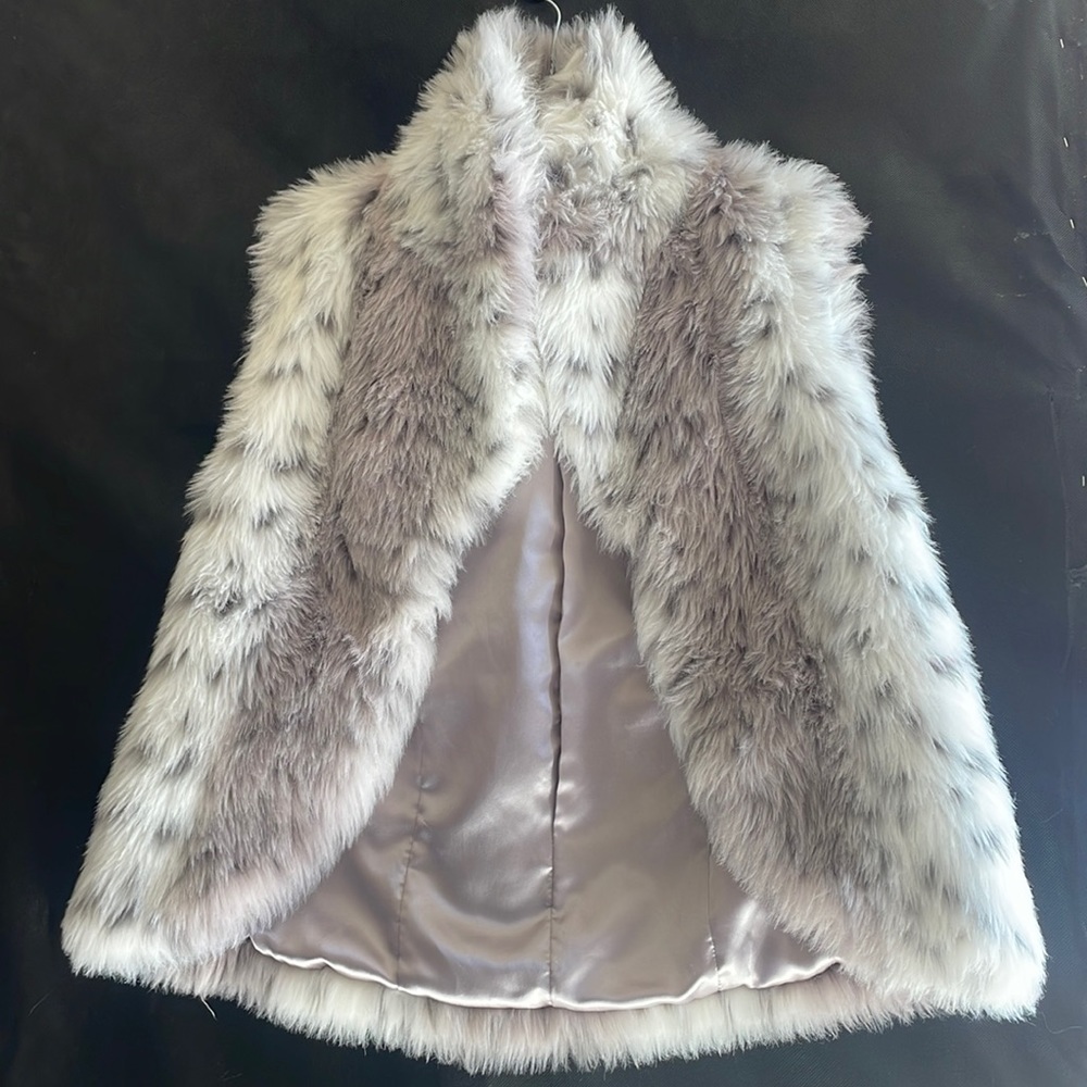 Vintage 90s Allen Schwartz Faux Fur Vest! Med